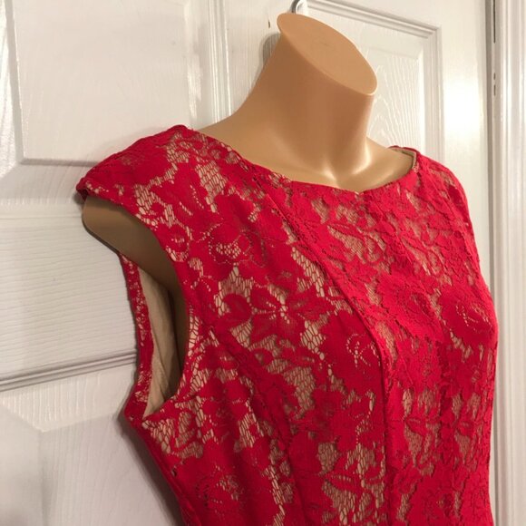 Julian Taylor Red Lace Dress - Picture 2 of 8